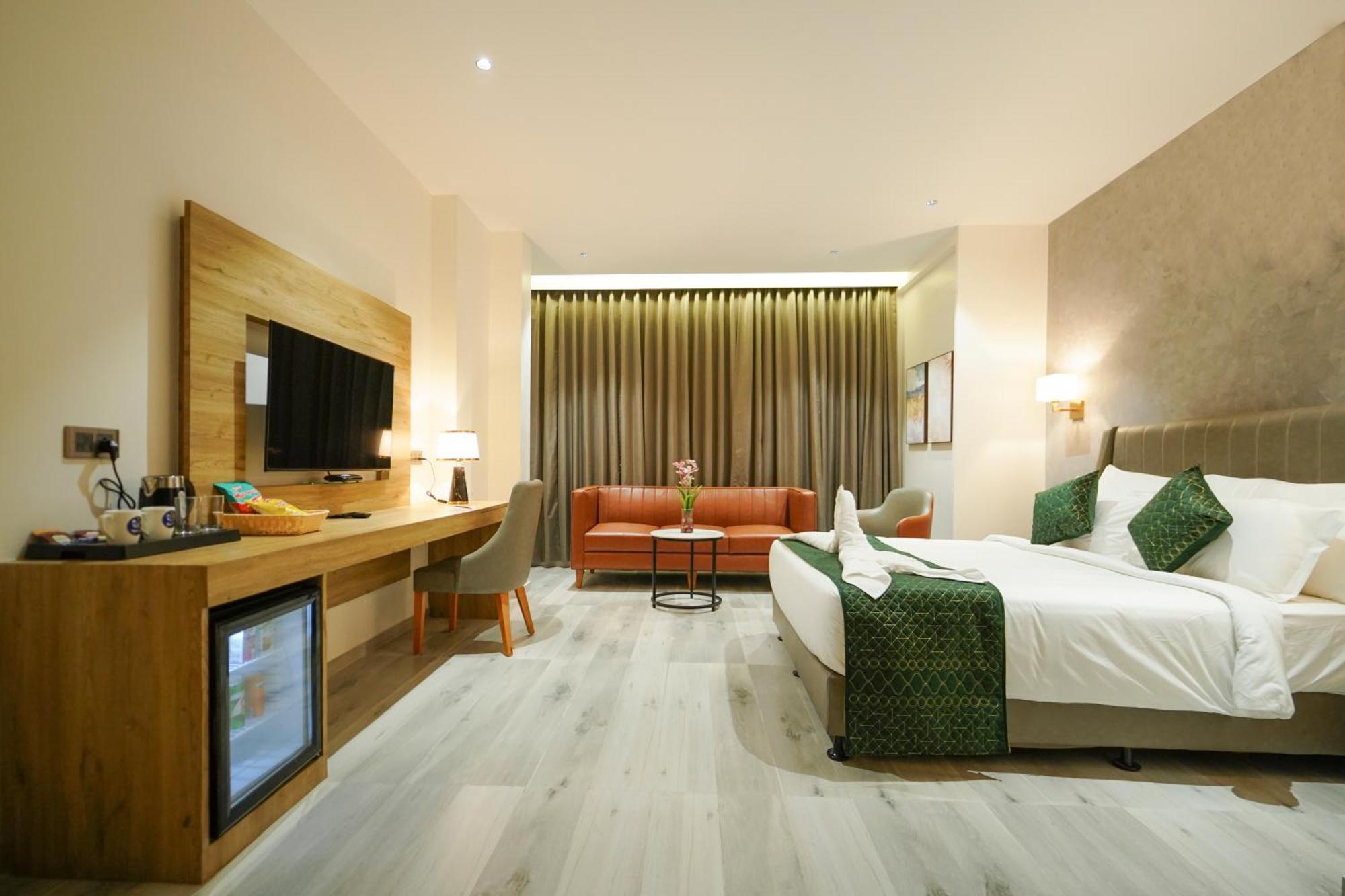 Hotel Park Inn Nellore - Near The Hospital & Highway Buitenkant foto
